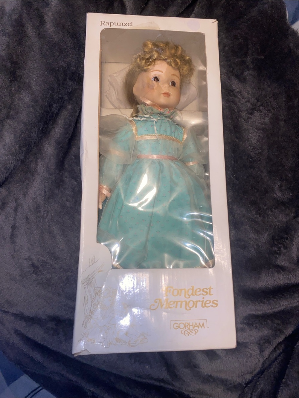 Vintage 1988 Gorham Rapunzel Porcelain Doll Music Box